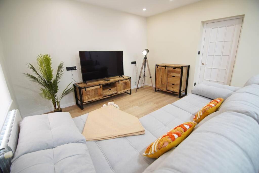 Apartamentos 2K - Apartamento En Muelle Olabeaga Bilbao Eksteriør billede