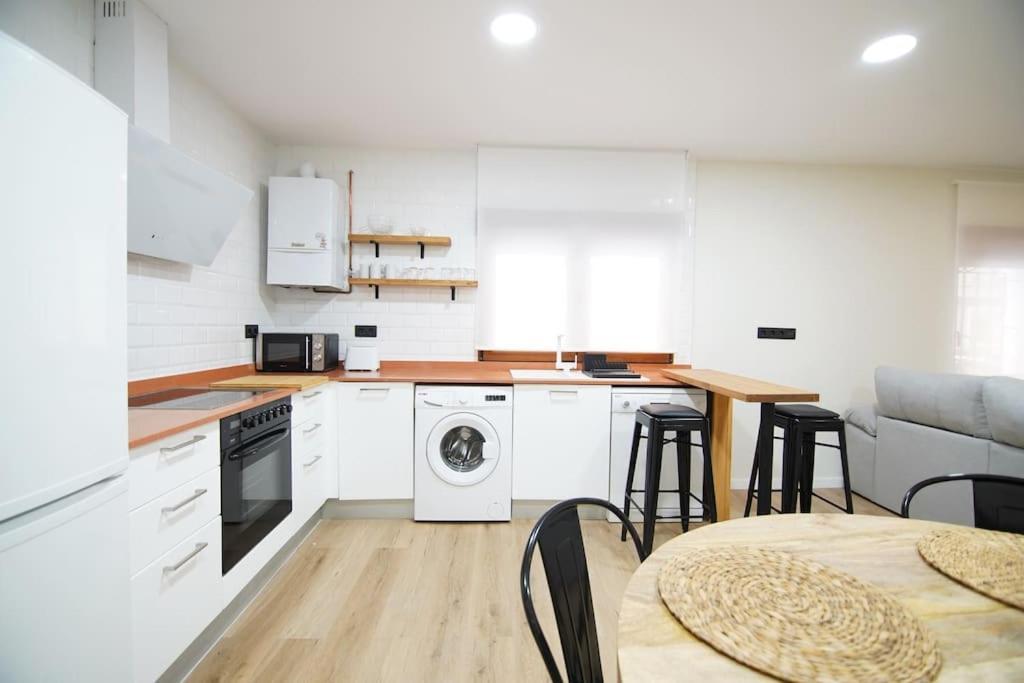 Apartamentos 2K - Apartamento En Muelle Olabeaga Bilbao Eksteriør billede